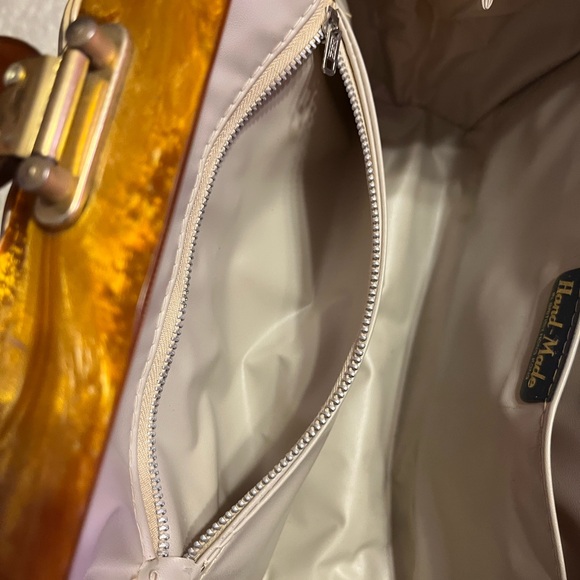 NOS Vintage Mid Century Wicker and Lucite bag British Hong Kong - Picture 10 of 14